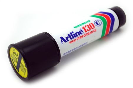 Artline 130 svart 30mm